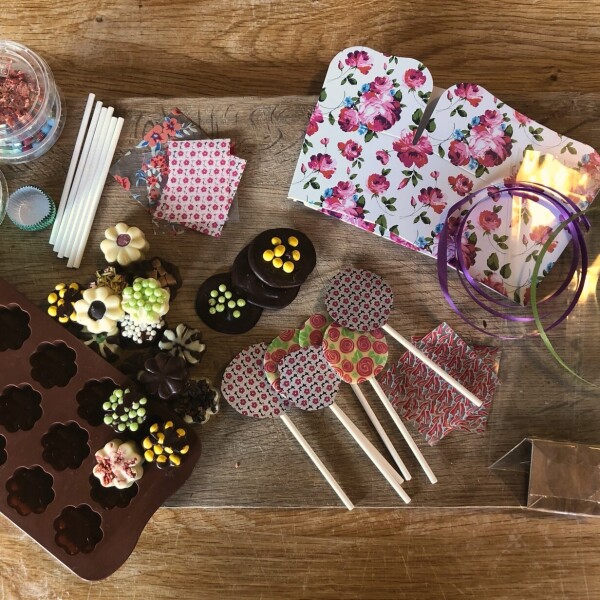 chocolate kit flowers v2